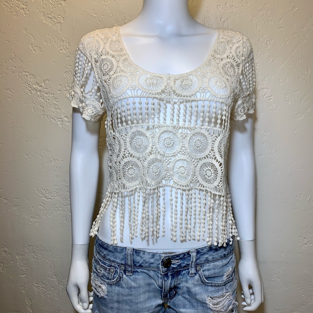 Ooh la la crochet fringe top